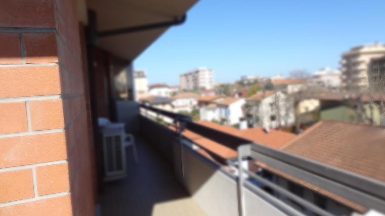 Residence Holiday Bellaria-Igea Marina Zewnętrze zdjęcie