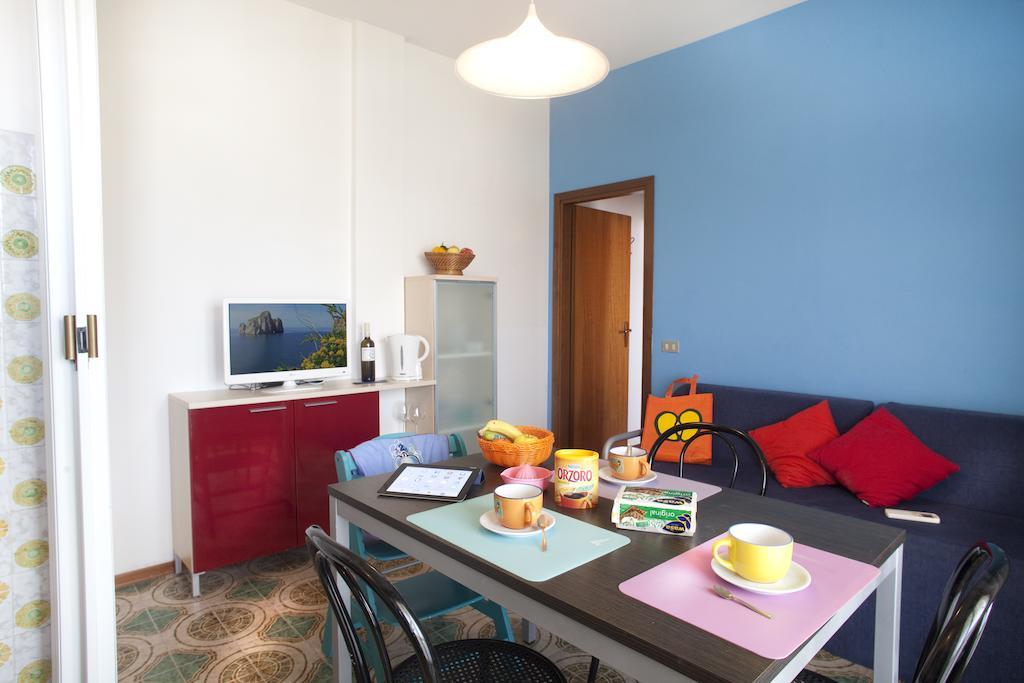 Residence Holiday Bellaria-Igea Marina Pokój zdjęcie